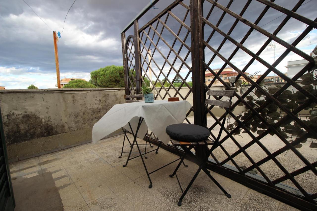 Sunny Rome Attico Con Jacuzzi, Terrazzo E Fibra Apartamento Exterior foto