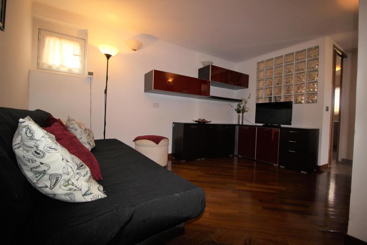 Sunny Rome Attico Con Jacuzzi, Terrazzo E Fibra Apartamento Exterior foto