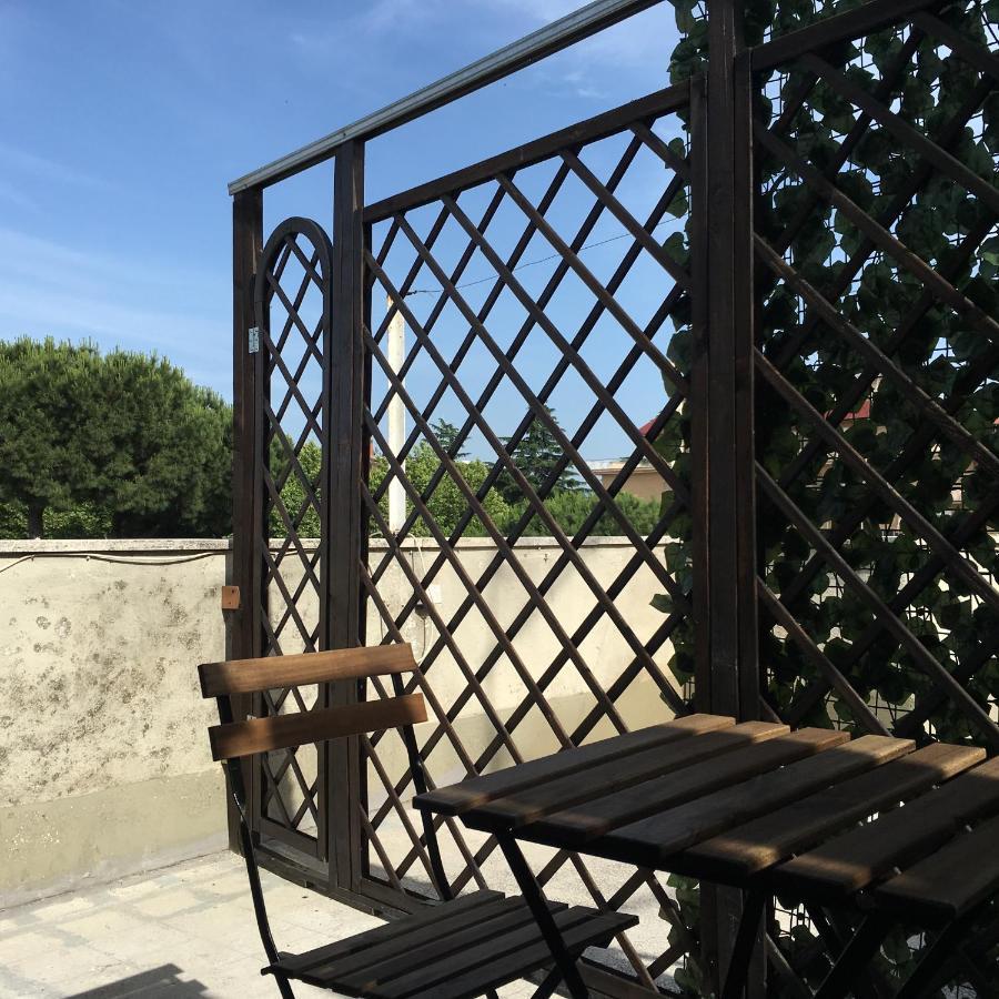Sunny Rome Attico Con Jacuzzi, Terrazzo E Fibra Apartamento Exterior foto